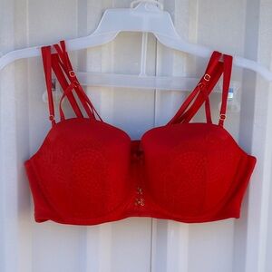 Cacique Boost Strapless Bra
